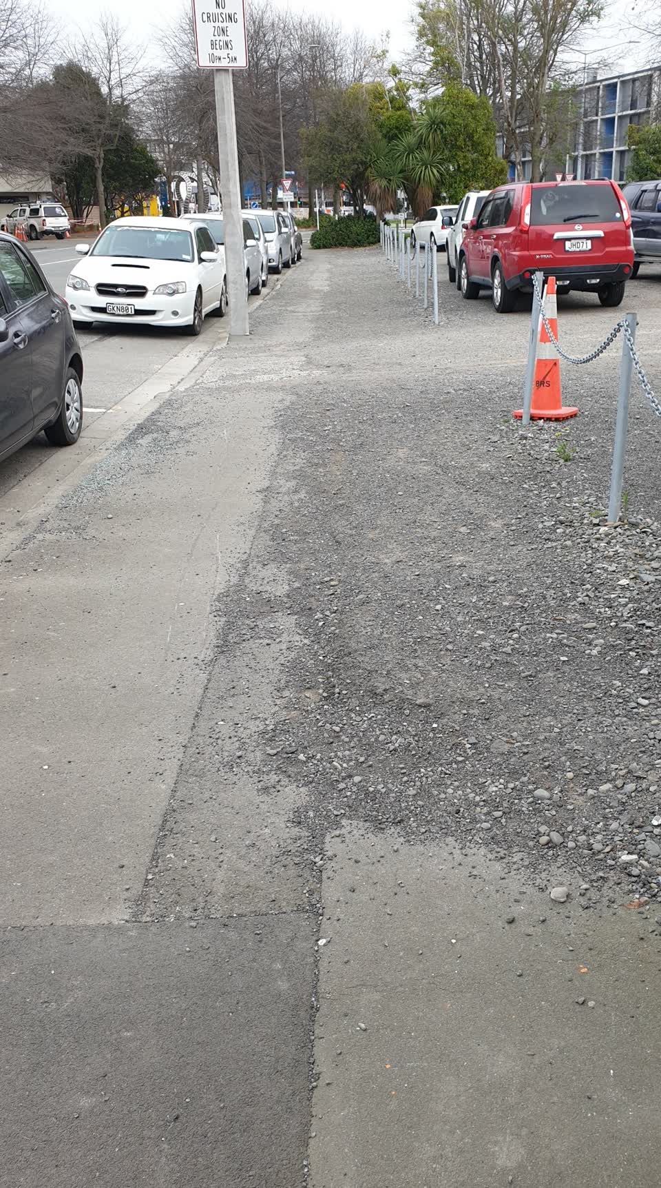 The photograph attached to this roading/streets report