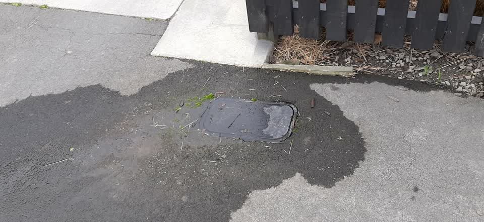 The photograph attached to this water supply report