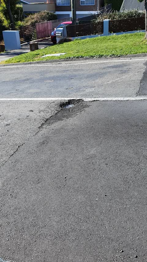 Roading/Streets, a report photo