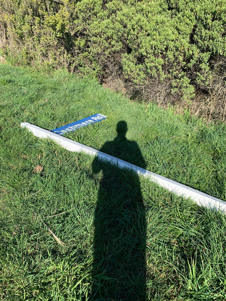 The photograph attached to this roading/streets report