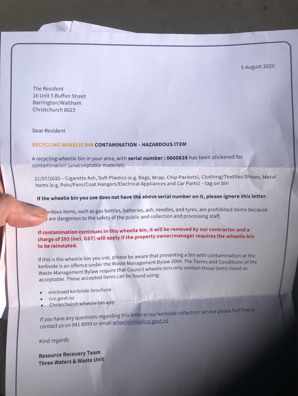 The photograph attached to this rubbish/recycling report