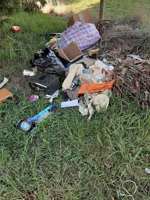Rubbish/Recycling — a report photo