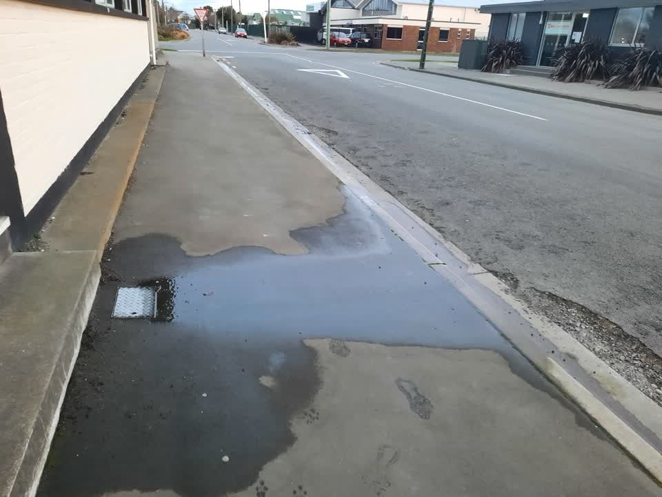 The photograph attached to this water supply report