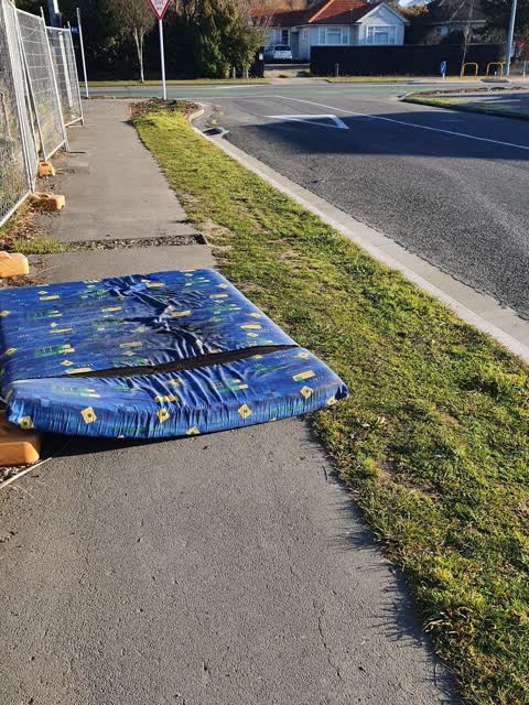 Roading/Streets, a report photo