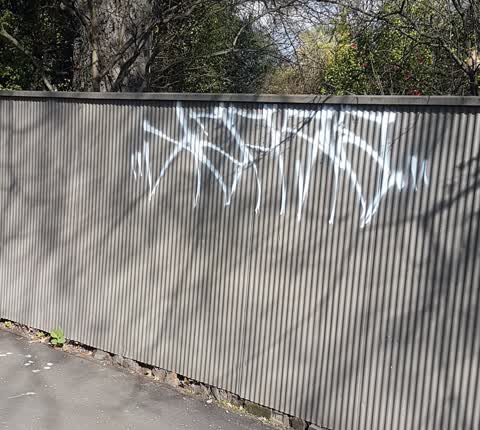 Graffiti, a report photo