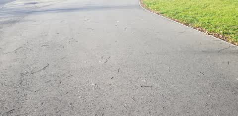 Roading/Streets, a report photo