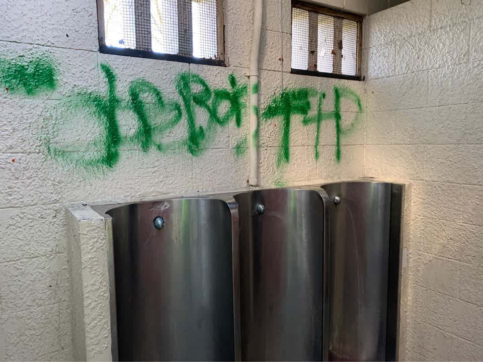 The photograph attached to this graffiti report