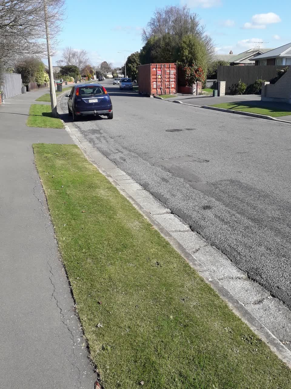 The photograph attached to this roading/streets report