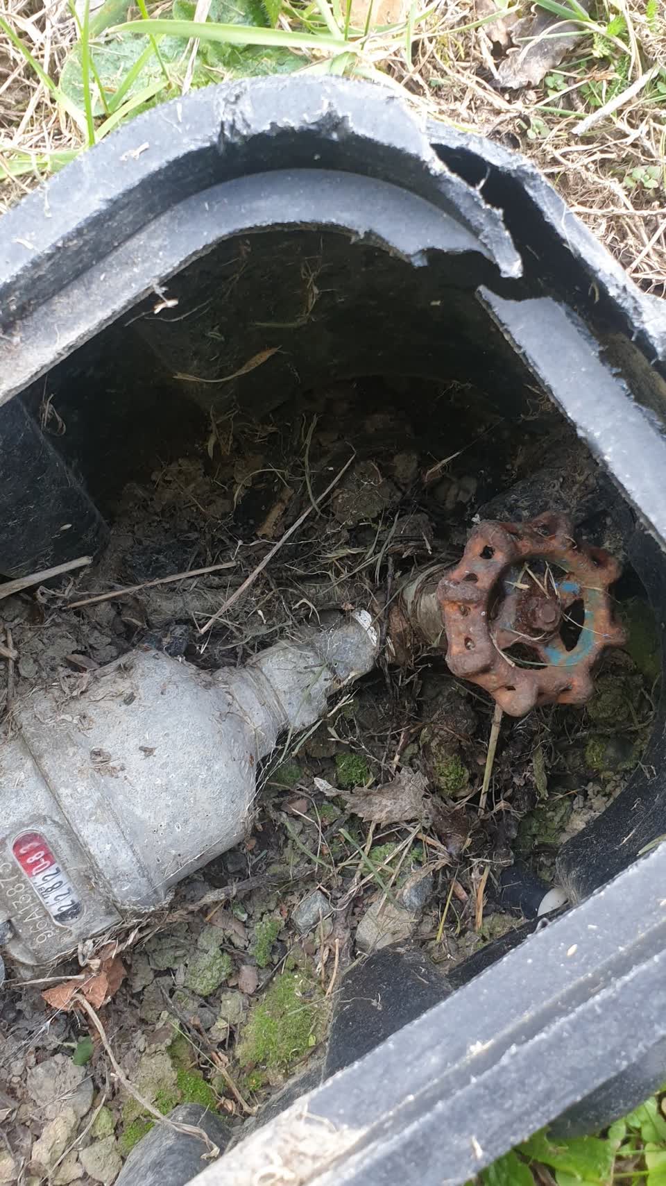 The photograph attached to this water supply report