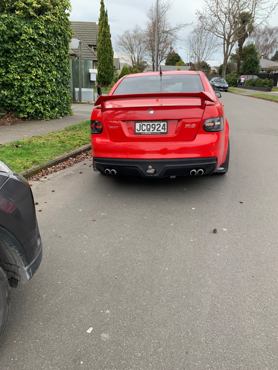 The photograph attached to this roading/streets report