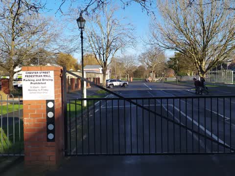 Roading/Streets, a report photo