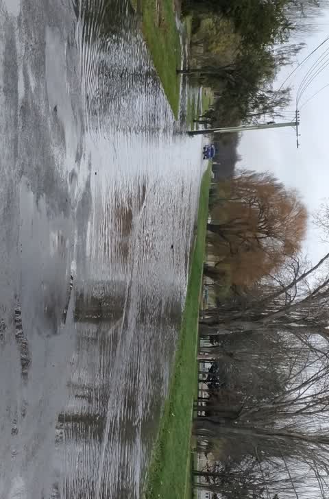 Flooding, a report photo