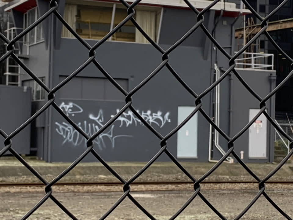 The photograph attached to this graffiti report