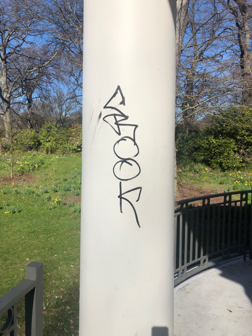 The photograph attached to this graffiti report