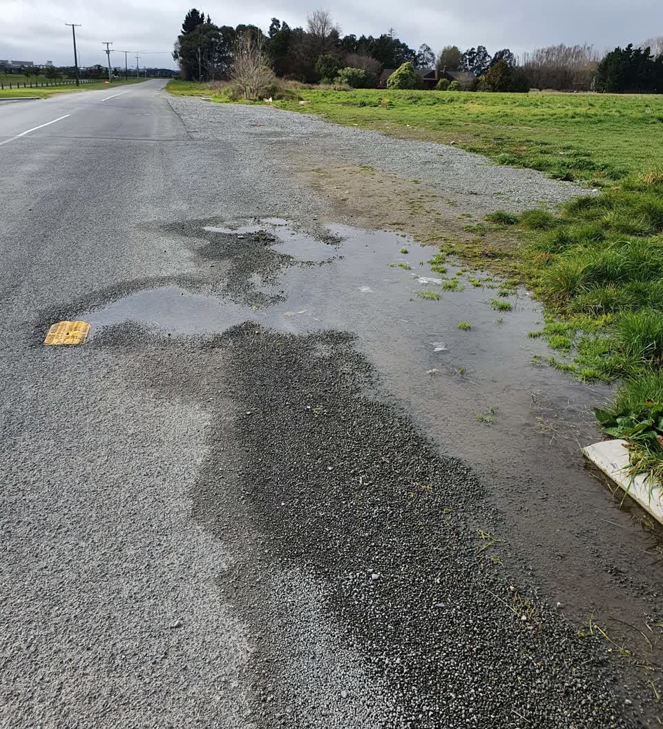 The photograph attached to this water supply report