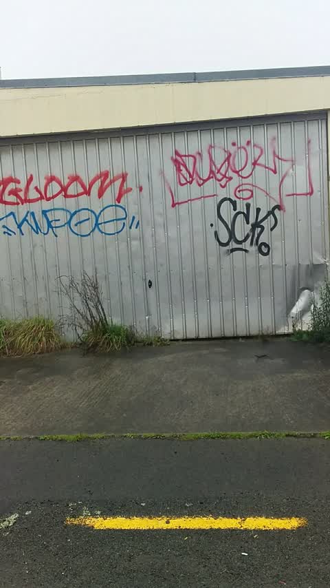 Graffiti, a report photo