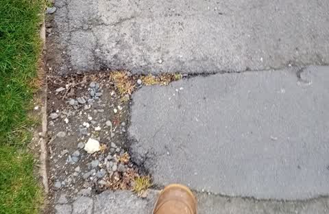 Roading/Streets, a report photo