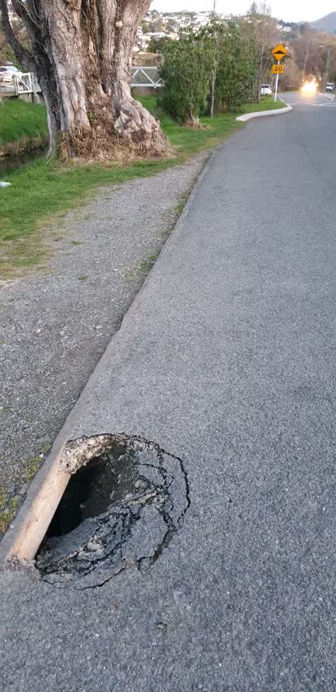 Roading/Streets, a report photo