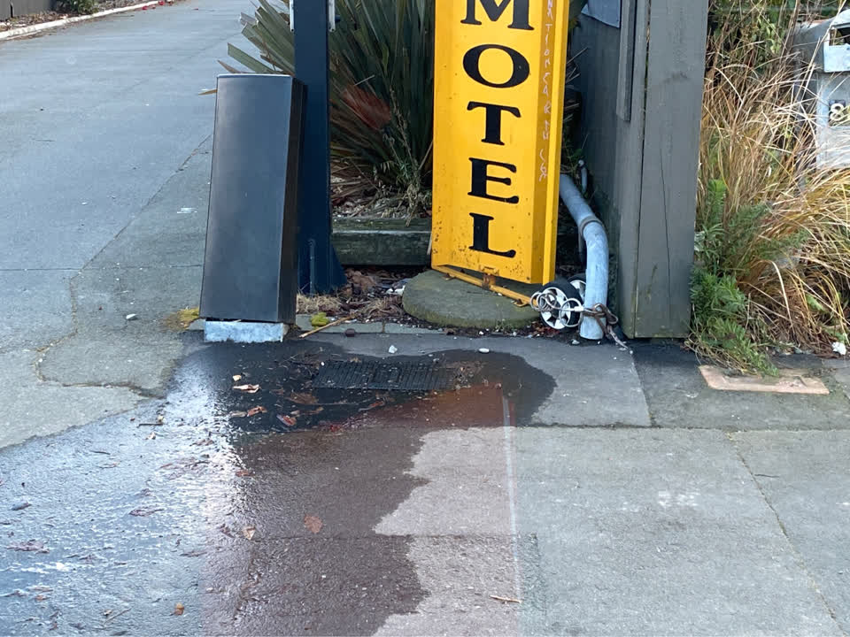 The photograph attached to this water supply report