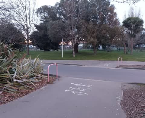 Roading/Streets, a report photo