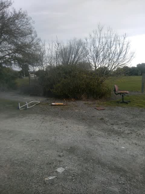 Rubbish/Recycling, a report photo