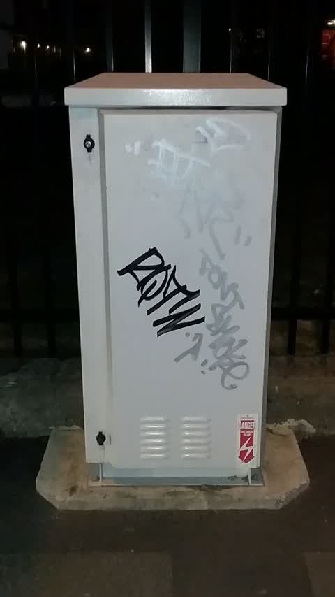 Graffiti, a report photo