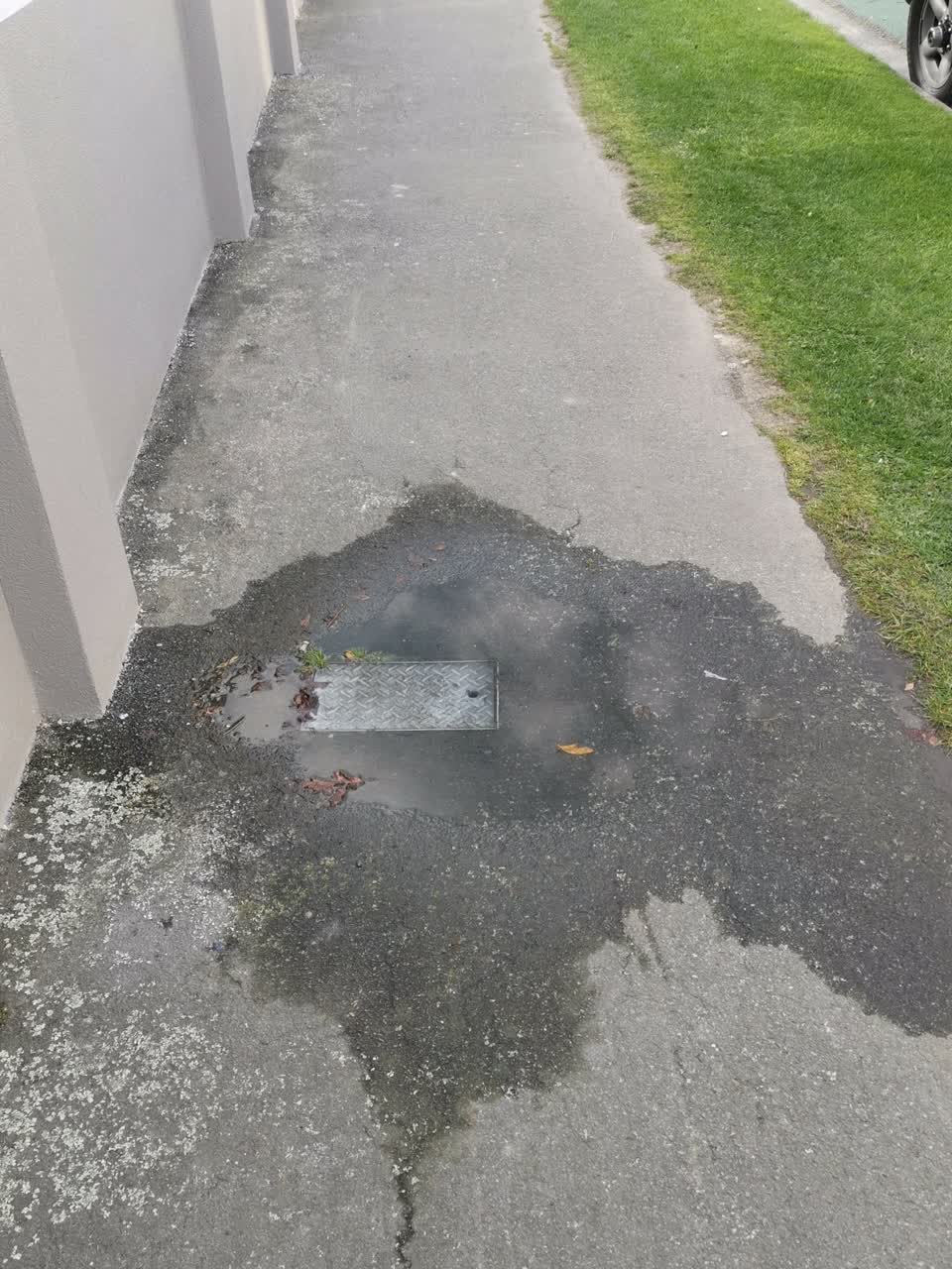 The photograph attached to this water supply report