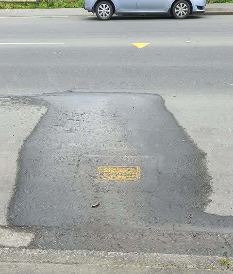 Roading/Streets, a report photo