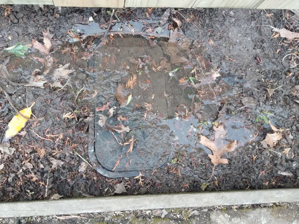 The photograph attached to this water supply report