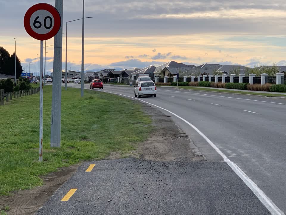 The photograph attached to this roading/streets report