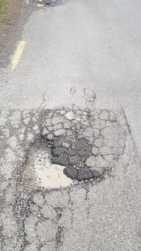 Roading/Streets, a report photo