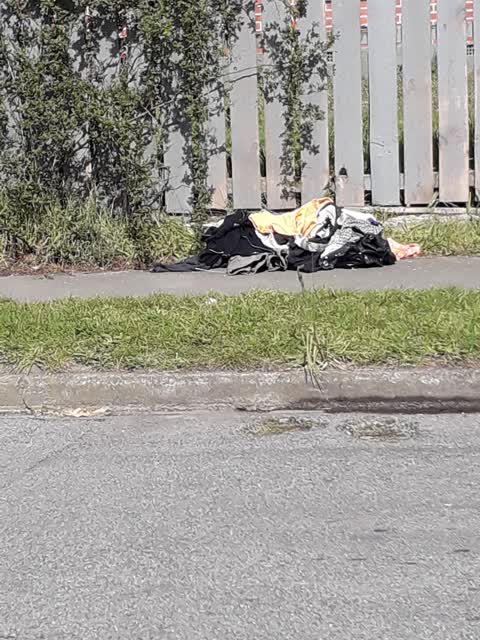 Rubbish/Recycling, a report photo