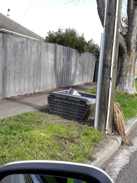 Rubbish/Recycling, a report photo