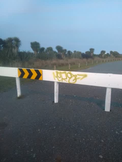 Graffiti, a report photo