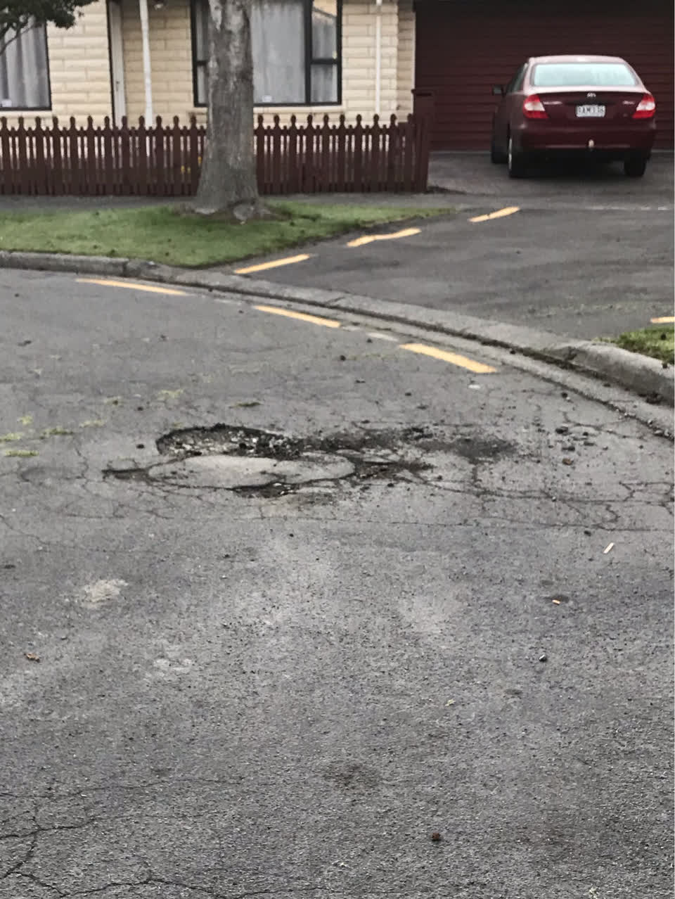 The photograph attached to this roading/streets report