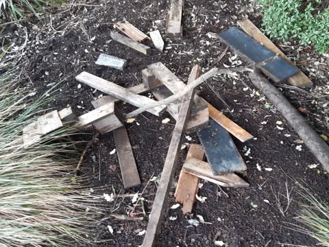 Rubbish/Recycling — a report photo