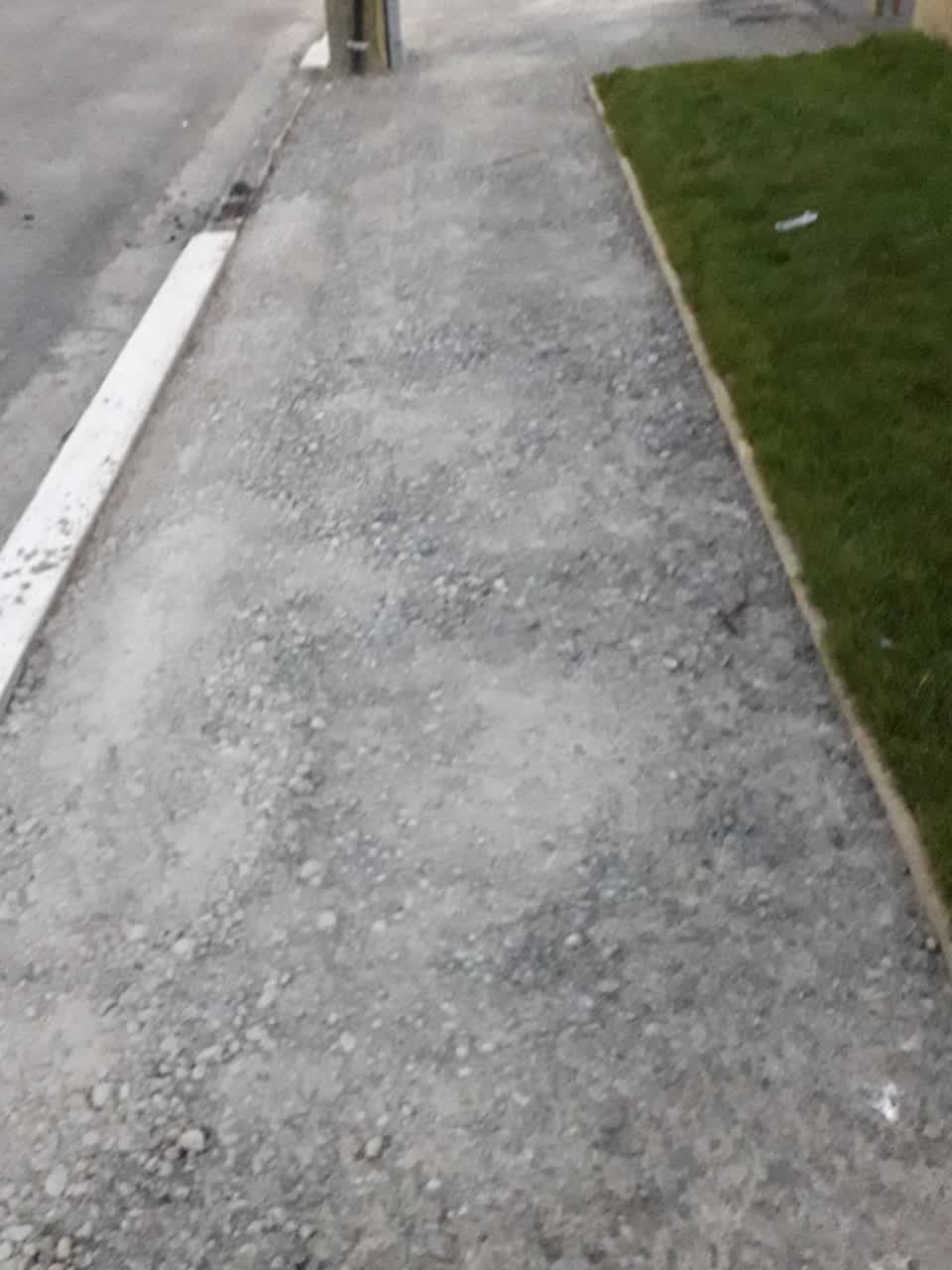 The photograph attached to this pavement - general report