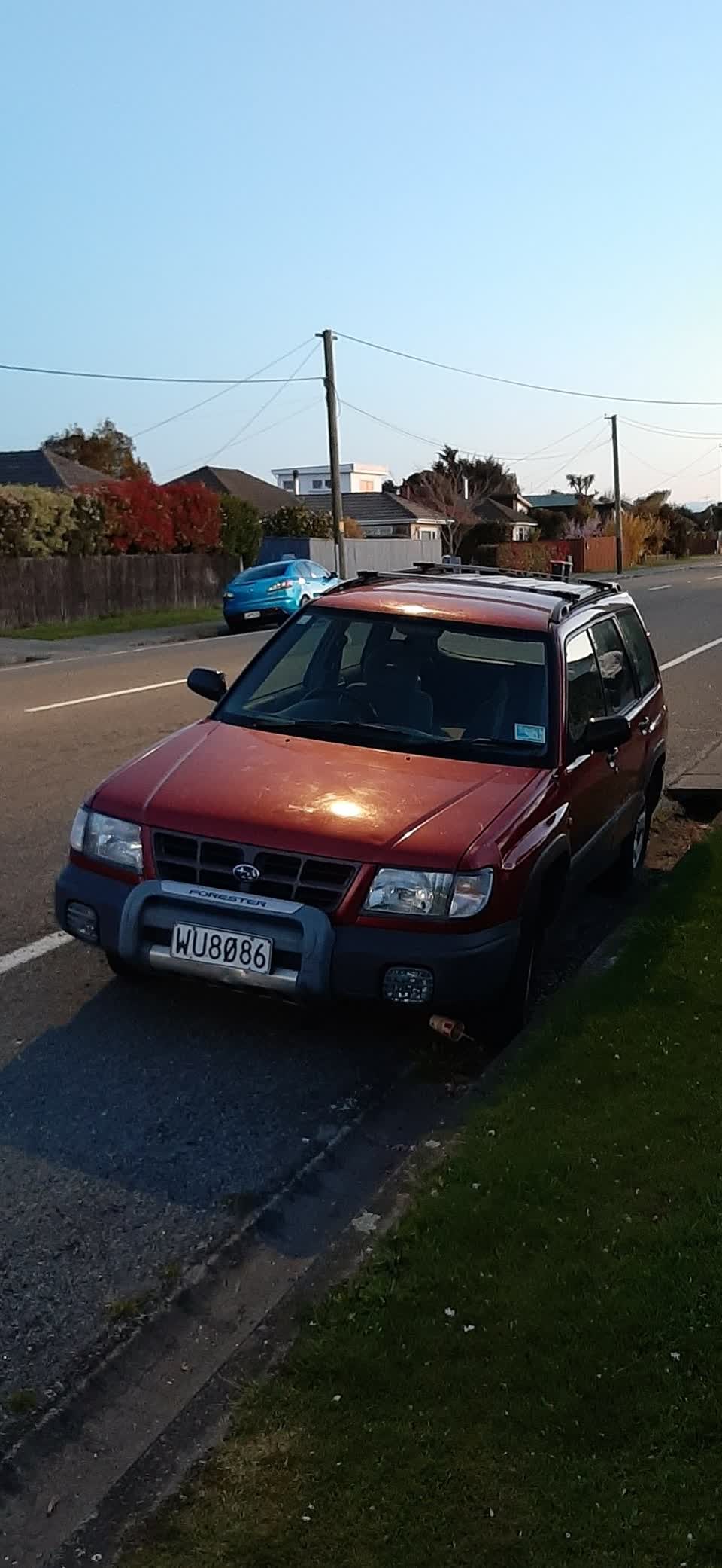 The photograph attached to this abandoned vehicle report