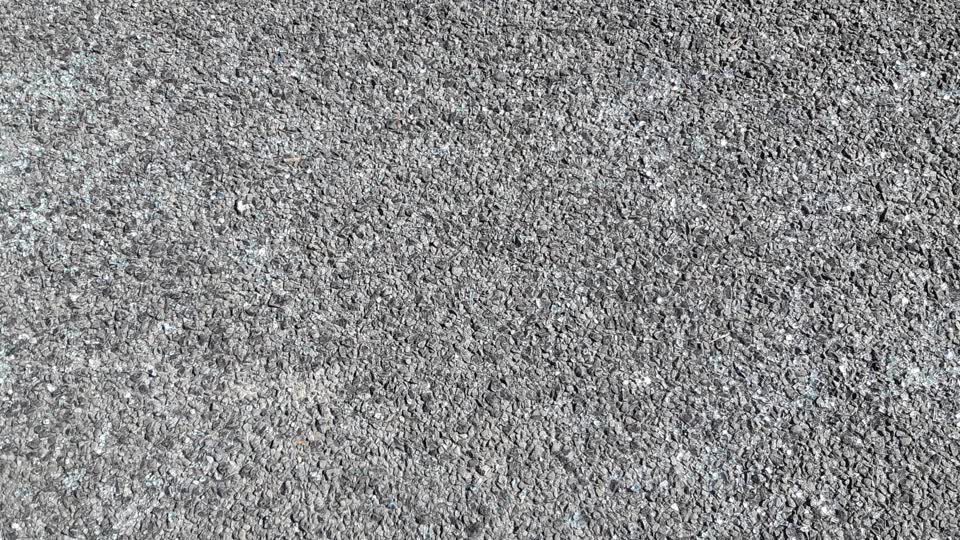 The photograph attached to this roads - general report