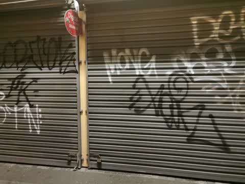 Graffiti, a report photo