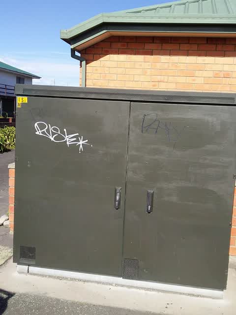 Graffiti, a report photo