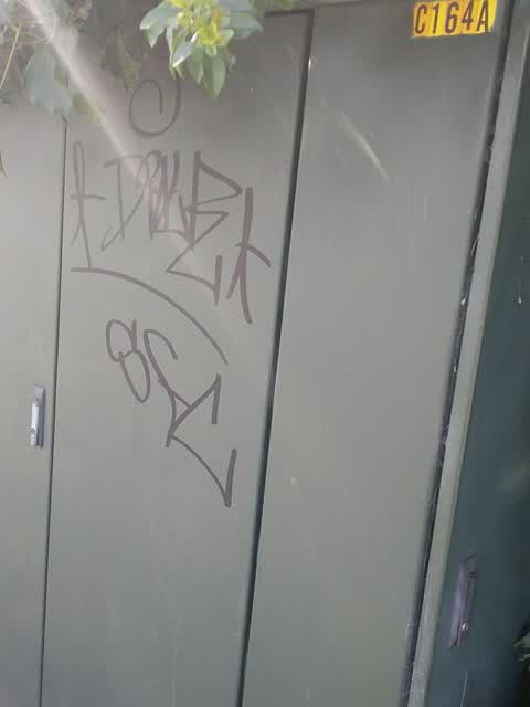 Graffiti, a report photo