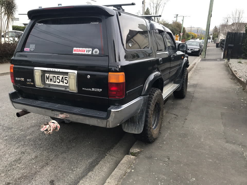 The photograph attached to this parking - illegal report
