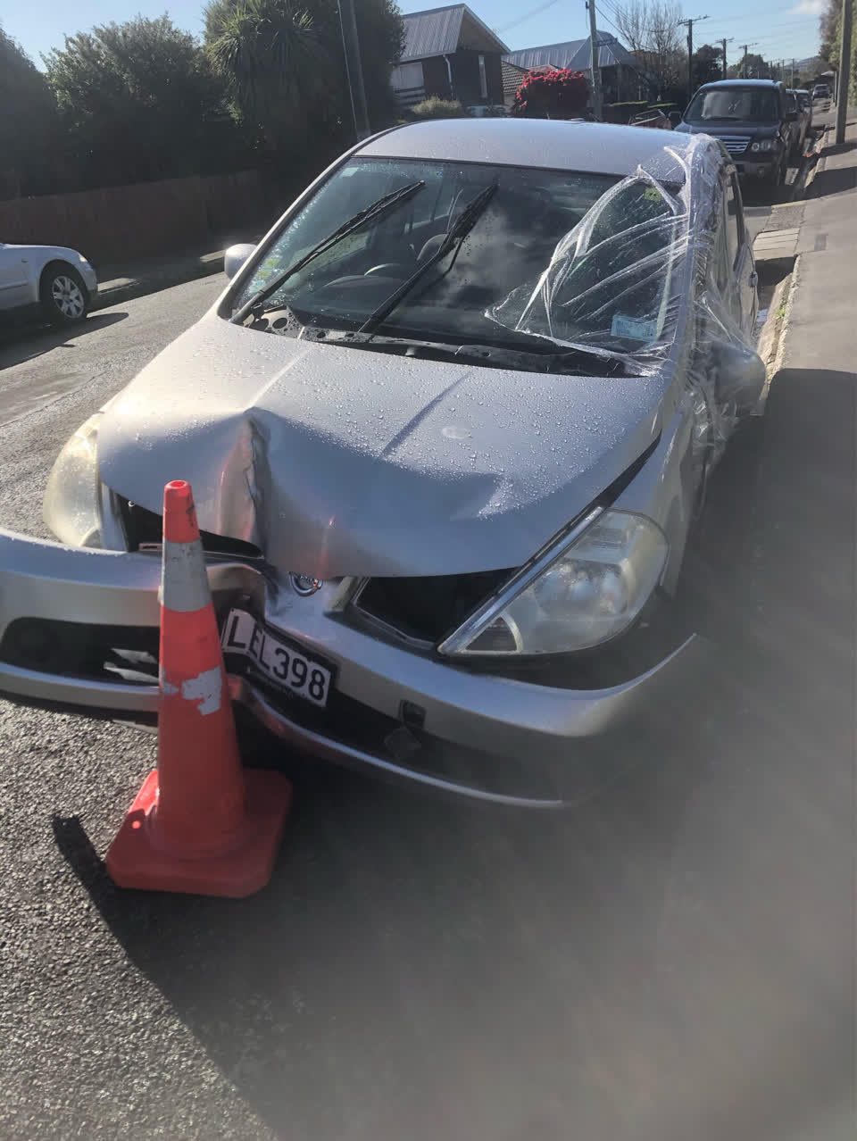 The photograph attached to this abandoned vehicle report