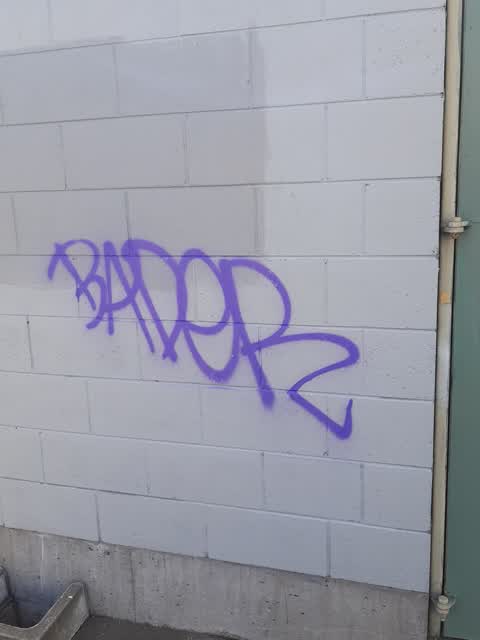 Graffiti, a report photo