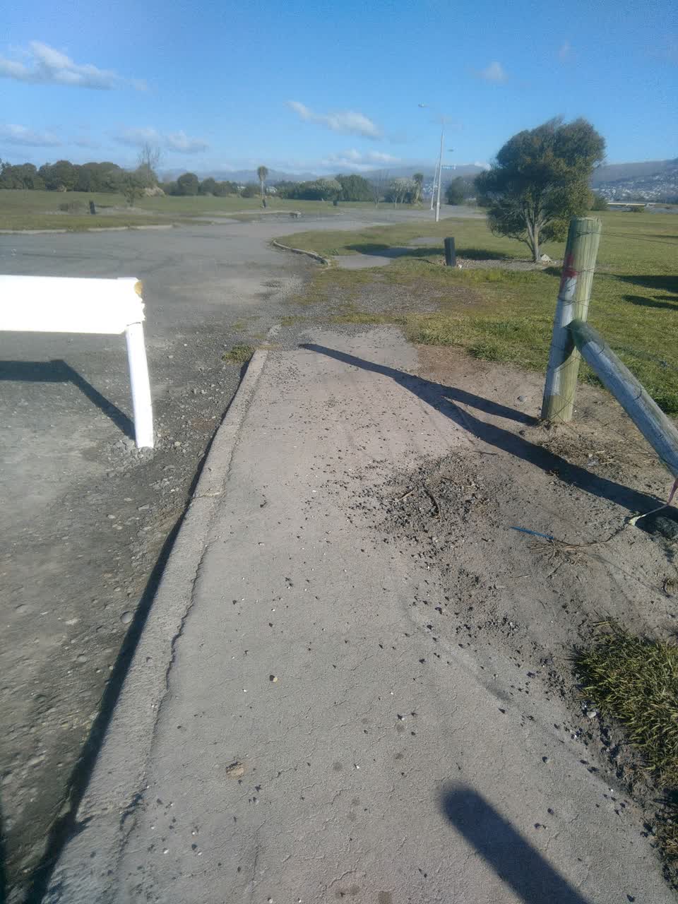 The photograph attached to this parking - illegal report