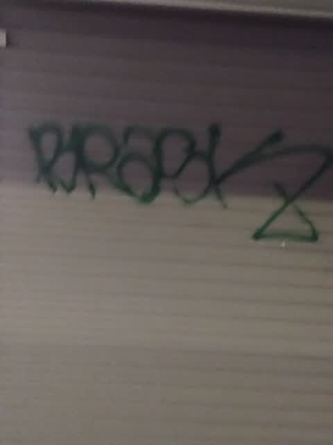 Graffiti, a report photo