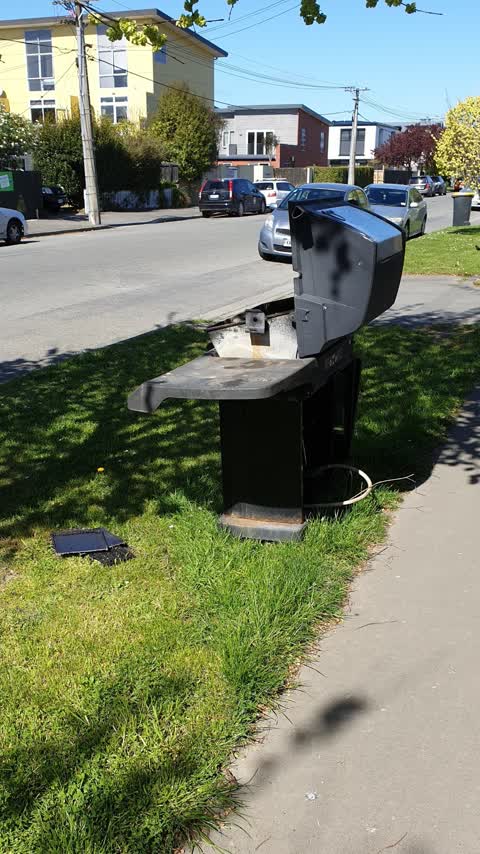 Dumped Rubbish, a report photo