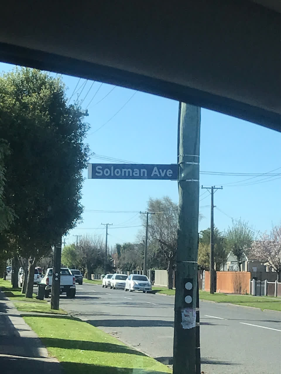 The photograph attached to this road signage report