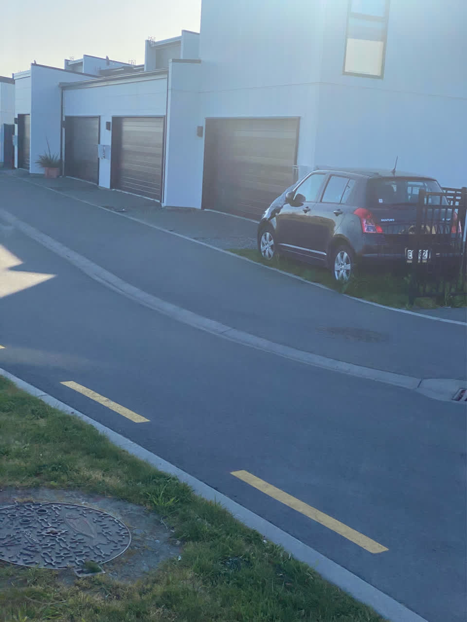 The photograph attached to this parking - illegal report